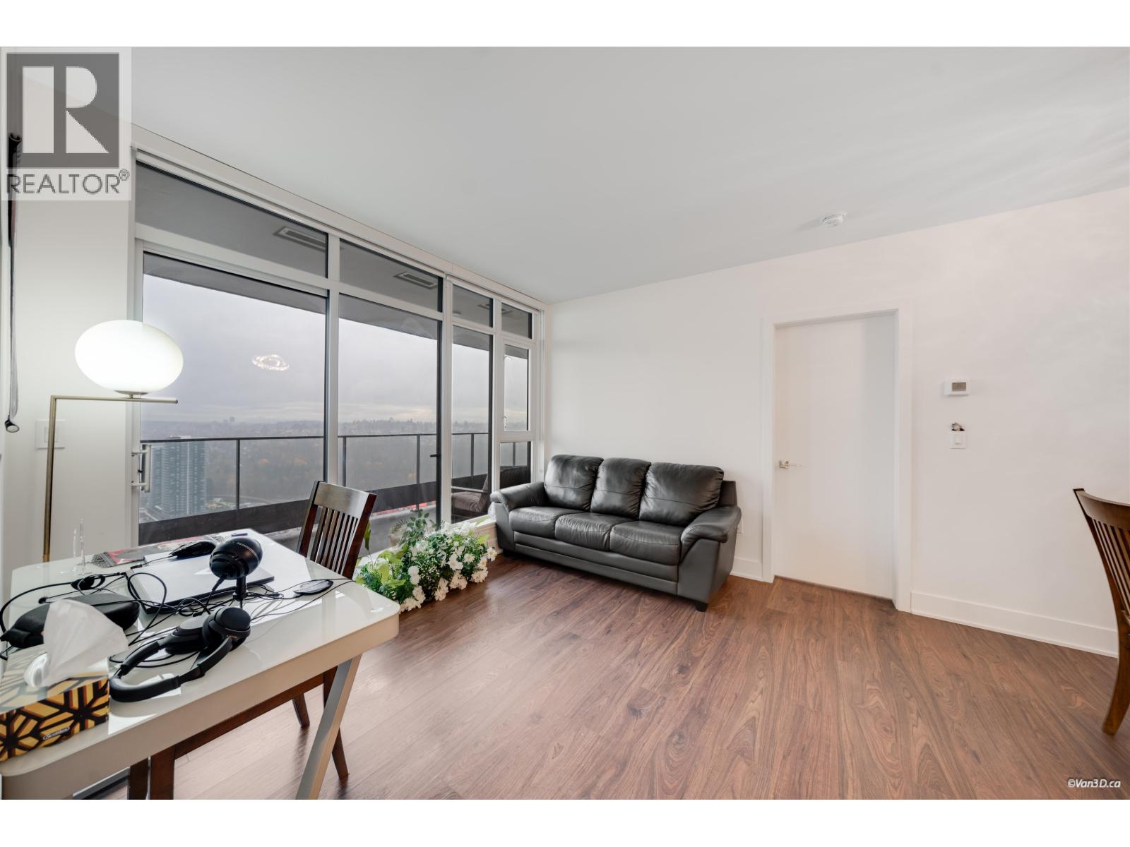 3107 450 Westview Street, Coquitlam, British Columbia  V3K 6C3 - Photo 3 - R3071290