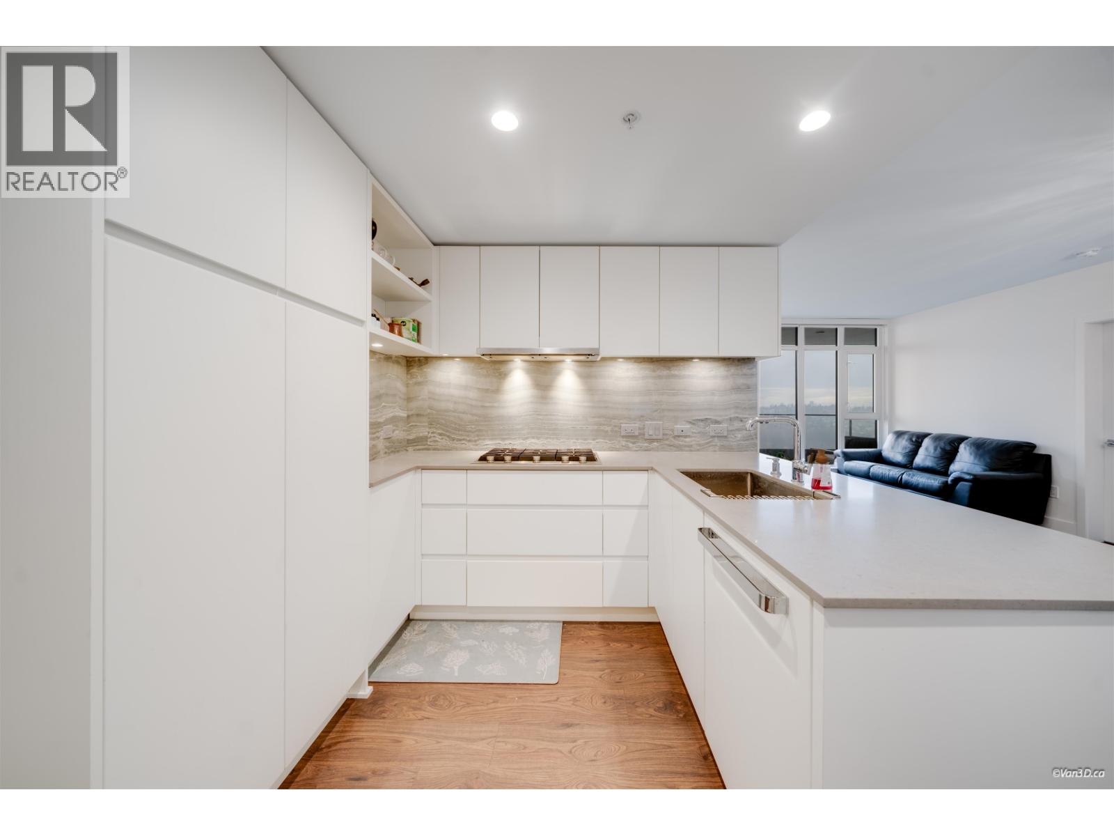 3107 450 Westview Street, Coquitlam, British Columbia  V3K 6C3 - Photo 8 - R3071290