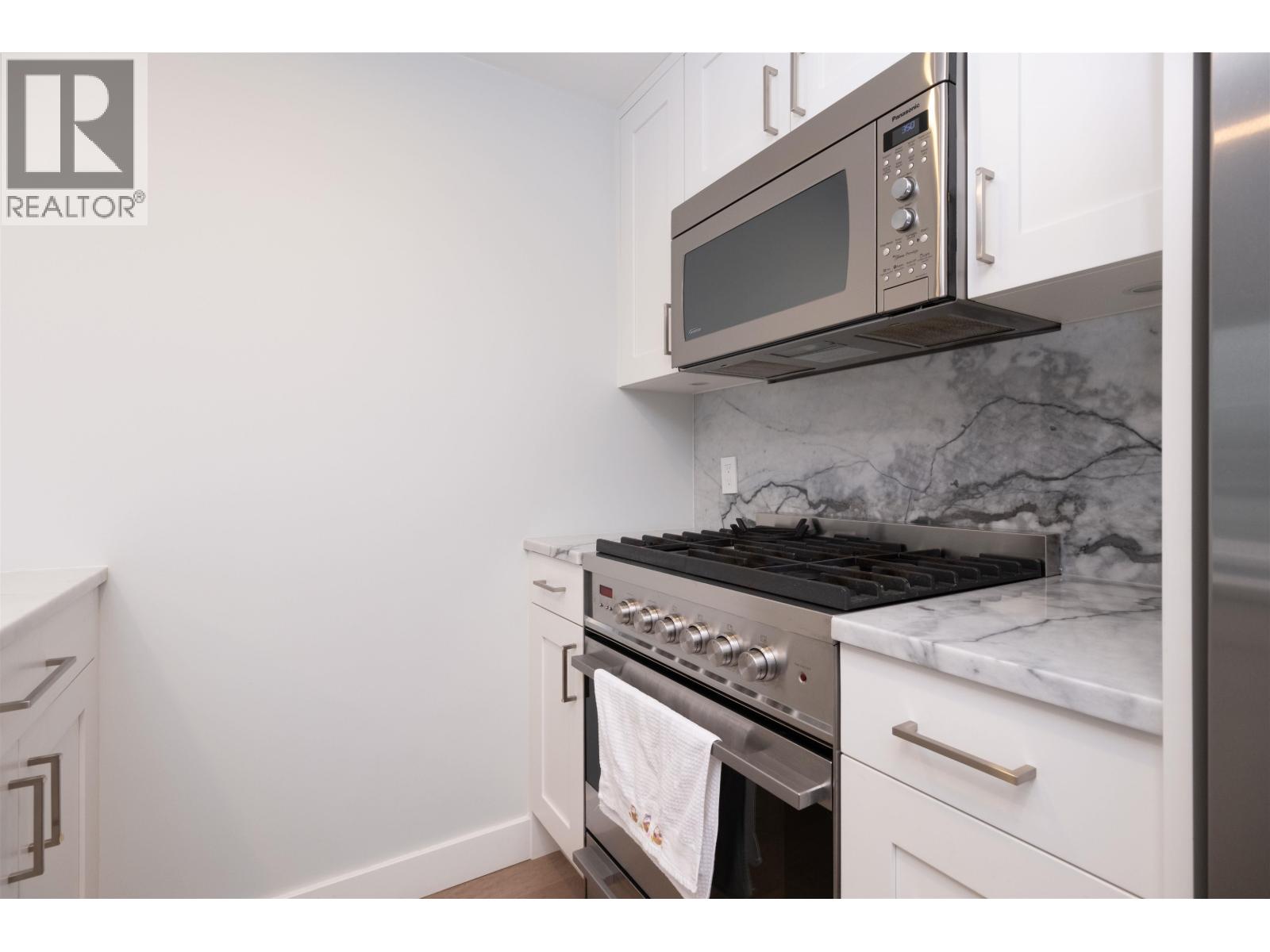 1006 928 Richards Street, Vancouver, British Columbia  V6B 6P6 - Photo 12 - R3071301