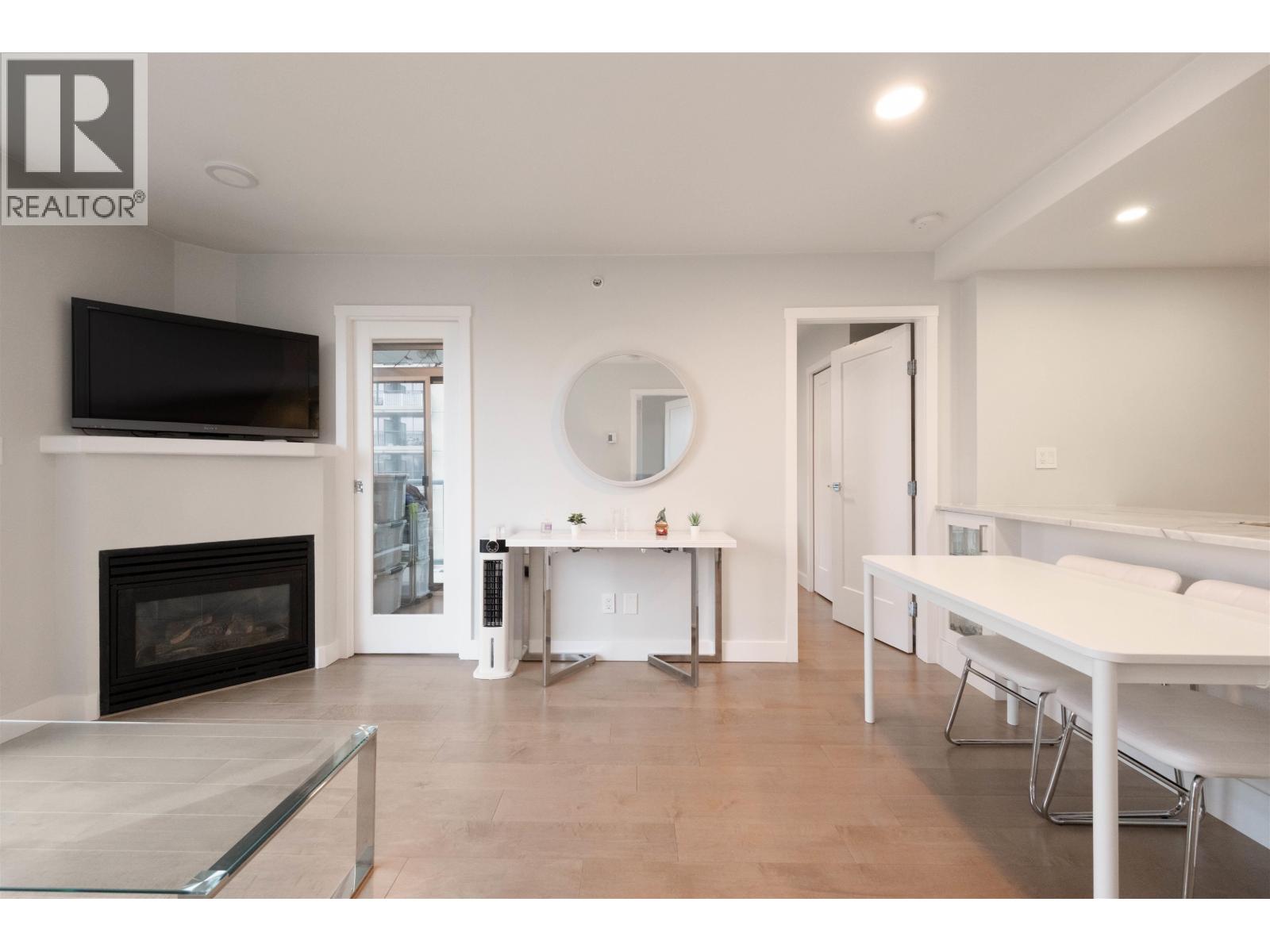 1006 928 Richards Street, Vancouver, British Columbia  V6B 6P6 - Photo 4 - R3071301