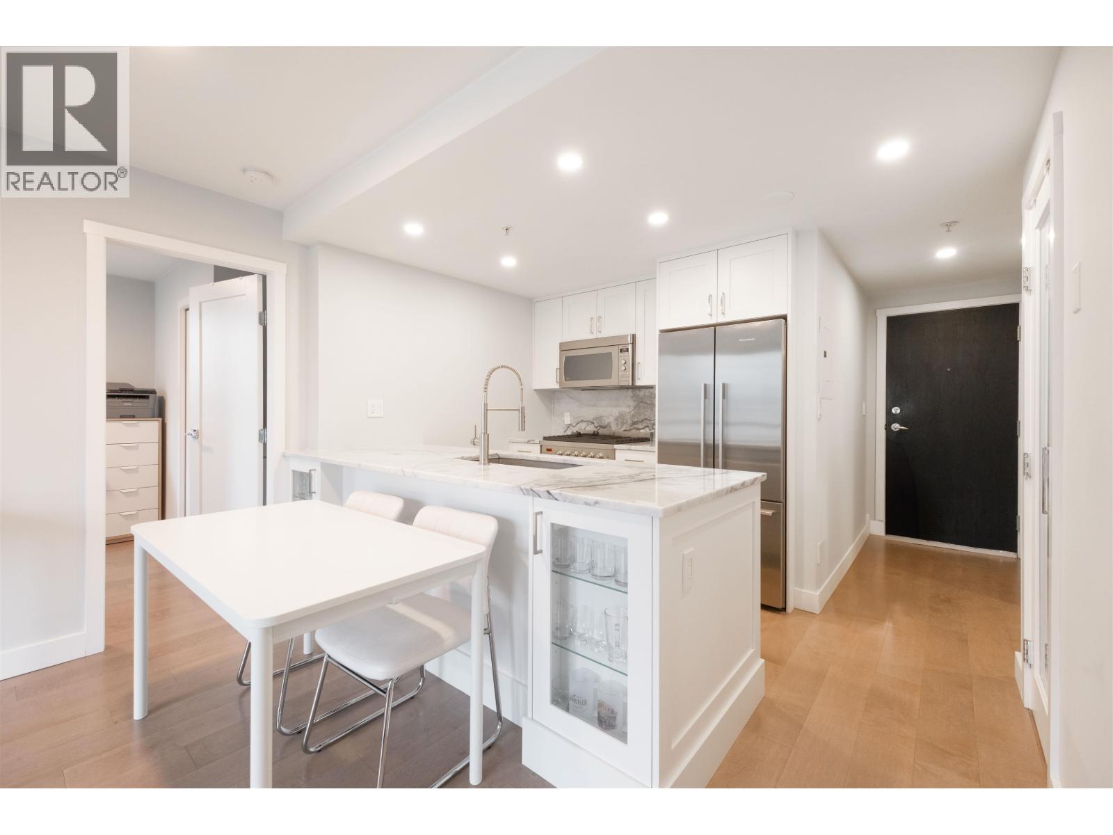 1006 928 Richards Street, Vancouver, British Columbia  V6B 6P6 - Photo 8 - R3071301