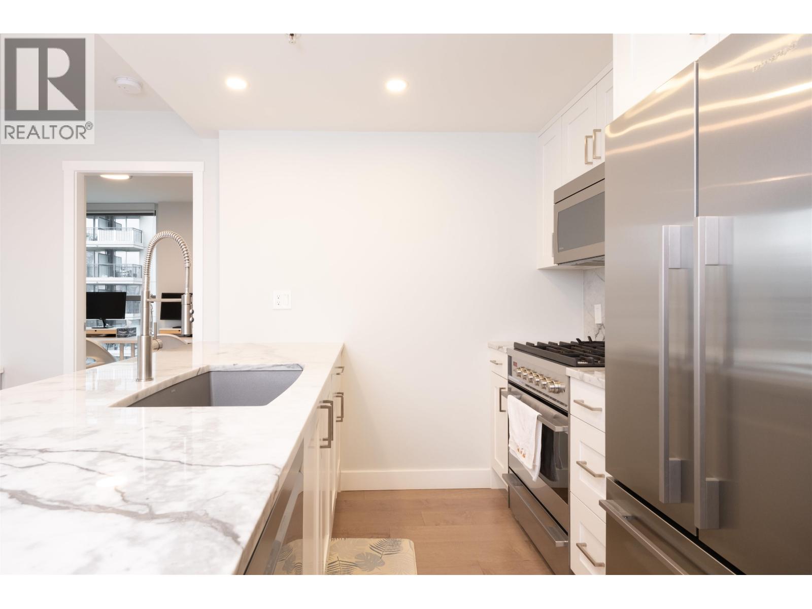 1006 928 Richards Street, Vancouver, British Columbia  V6B 6P6 - Photo 9 - R3071301