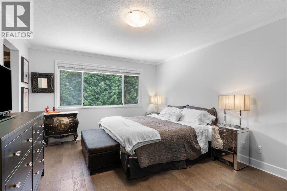 2561 Stoney Creek Place, Burnaby, British Columbia  V3J 7S4 - Photo 11 - R3071322