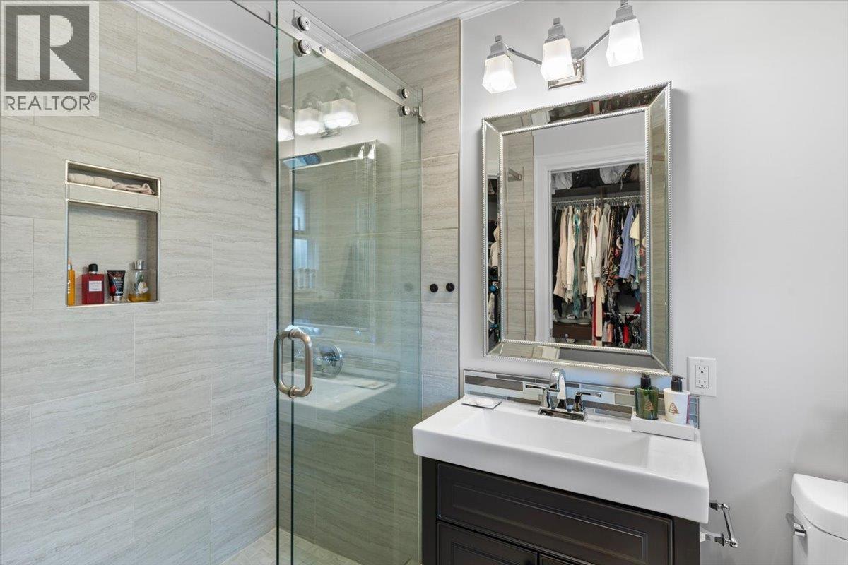 2561 Stoney Creek Place, Burnaby, British Columbia  V3J 7S4 - Photo 15 - R3071322