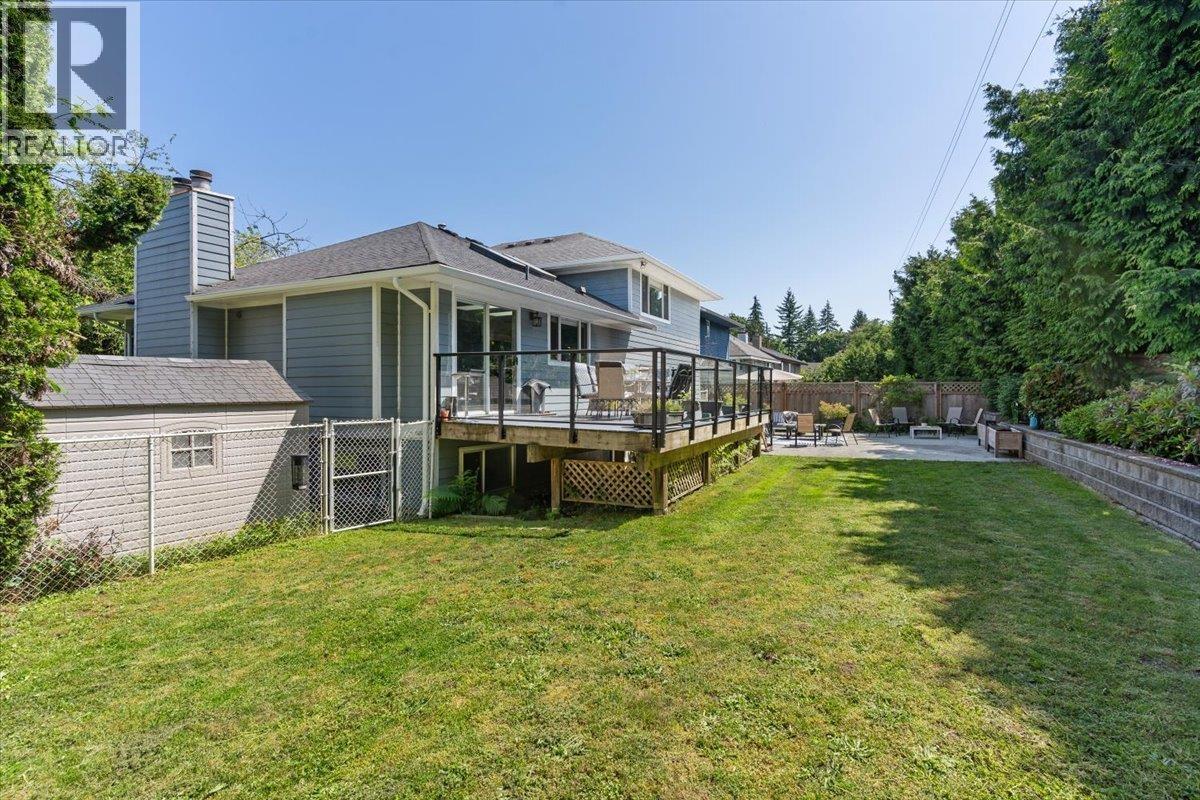 2561 Stoney Creek Place, Burnaby, British Columbia  V3J 7S4 - Photo 36 - R3071322