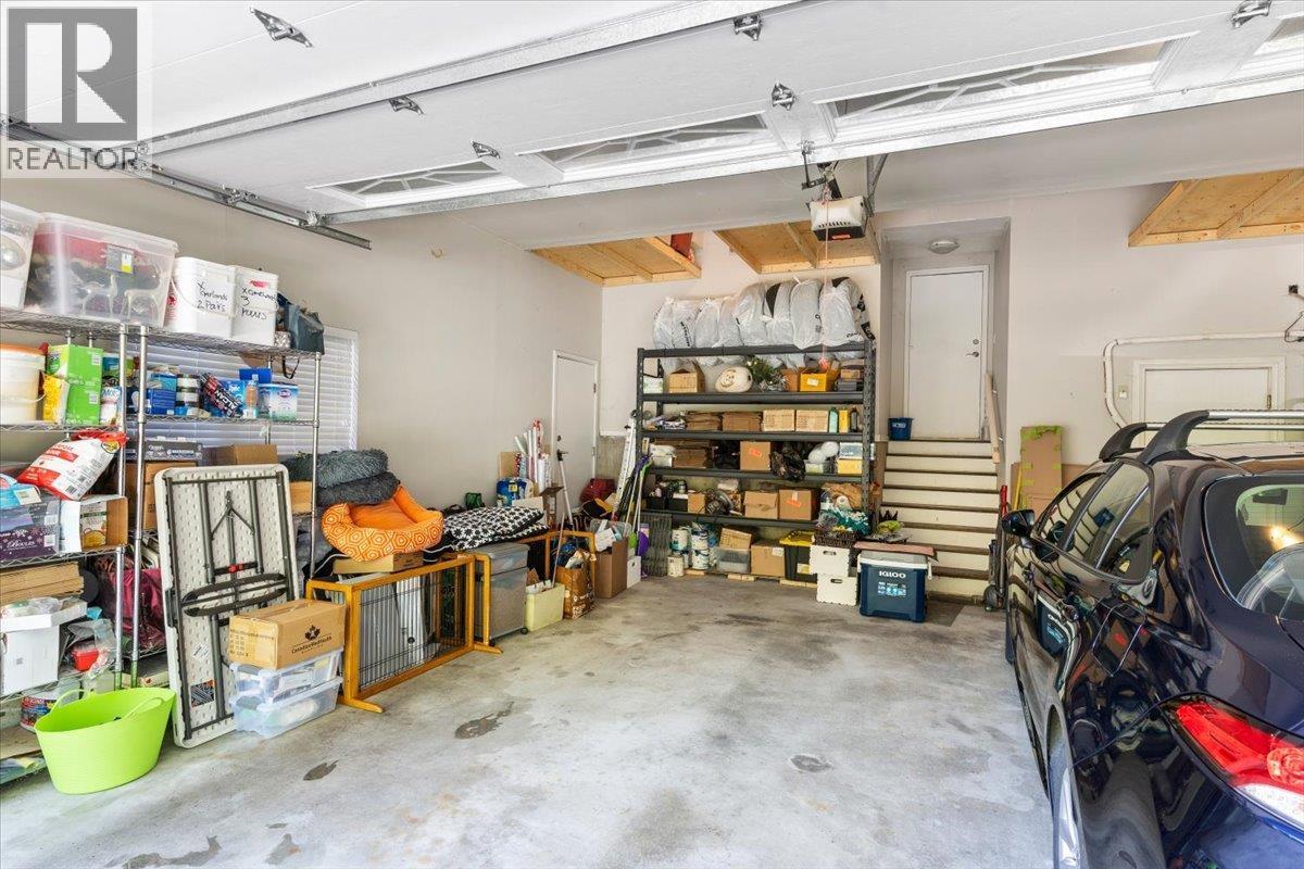 2561 Stoney Creek Place, Burnaby, British Columbia  V3J 7S4 - Photo 37 - R3071322