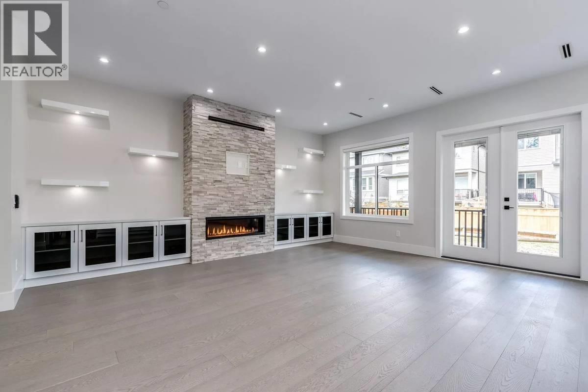 Upper 23087 134 Loop, Maple Ridge, British Columbia  V4R 0E6 - Photo 2 - R3071291