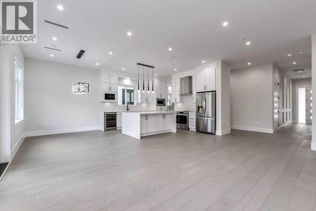 Upper 23087 134 Loop, Maple Ridge, British Columbia  V4R 0E6 - Photo 4 - R3071291