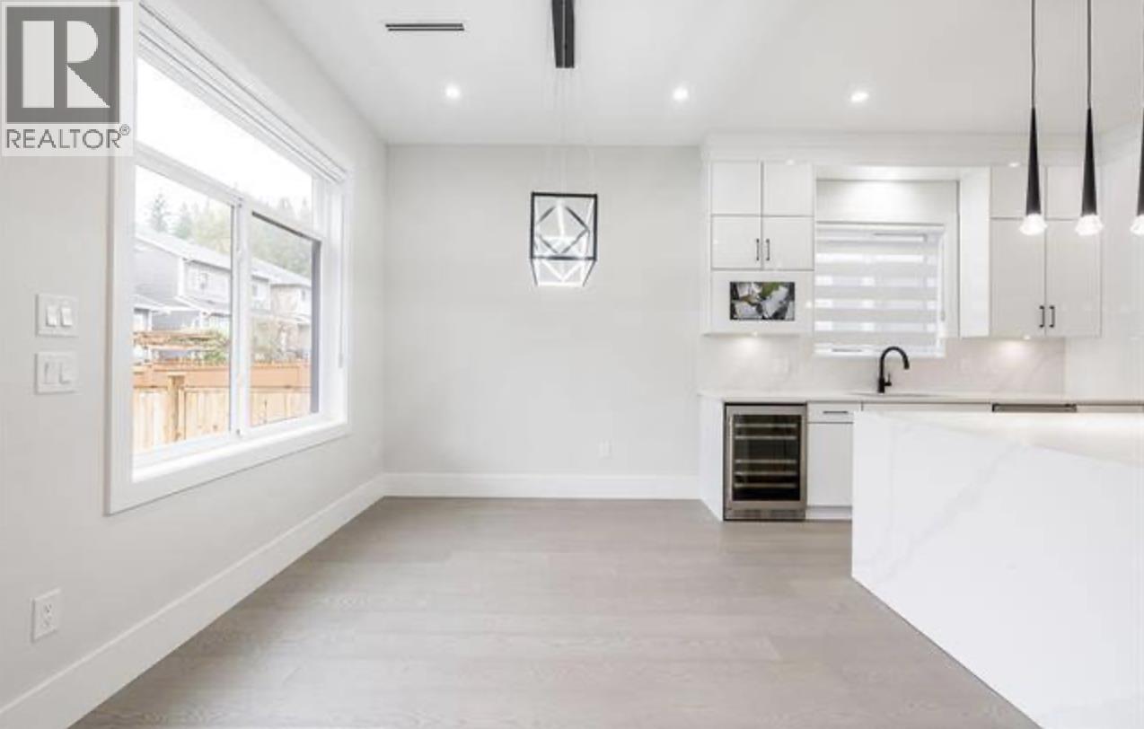 Upper 23087 134 Loop, Maple Ridge, British Columbia  V4R 0E6 - Photo 5 - R3071291