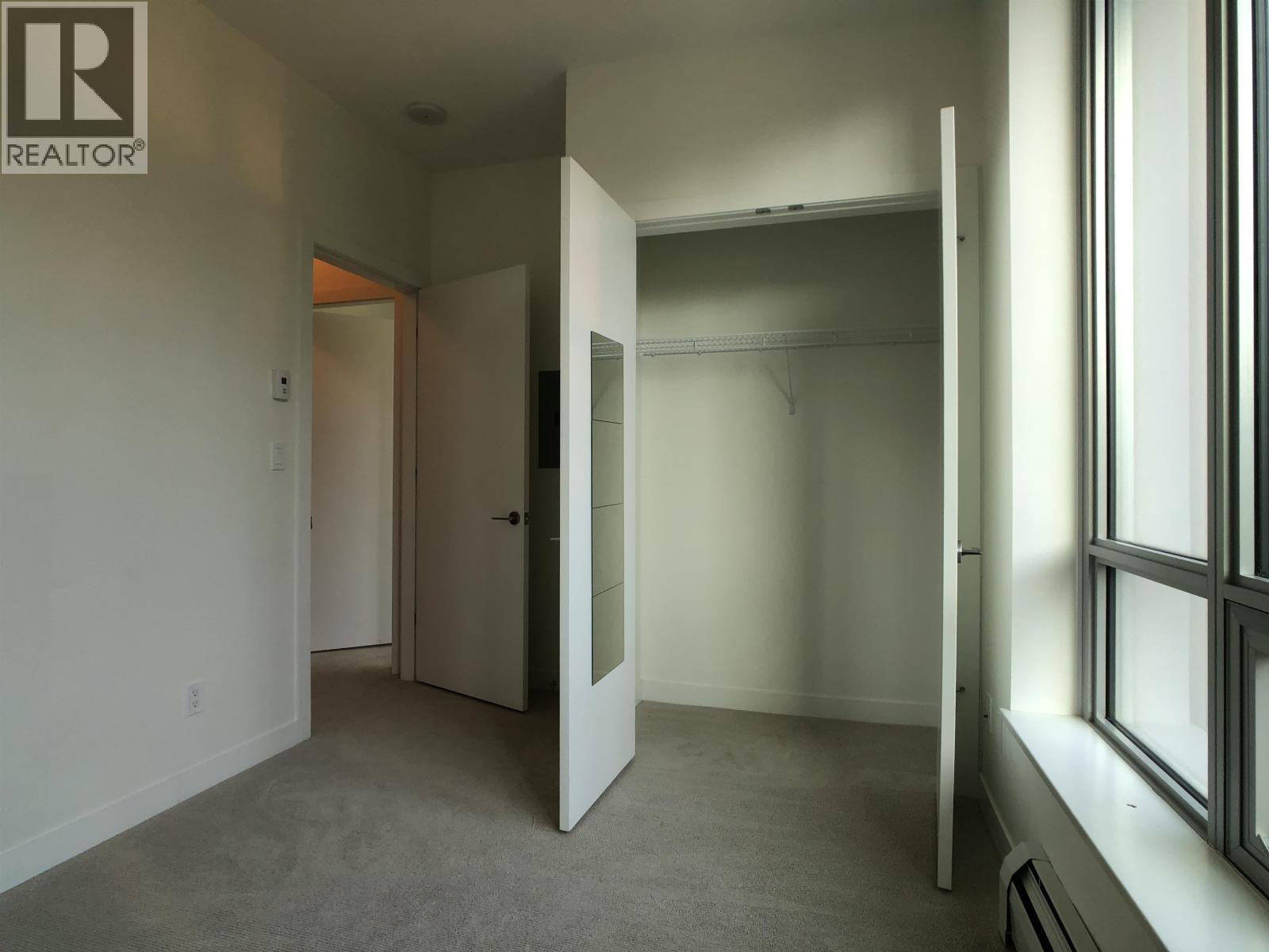 9068 University Crescent, Burnaby, British Columbia  V5A 0E1 - Photo 10 - R3071304