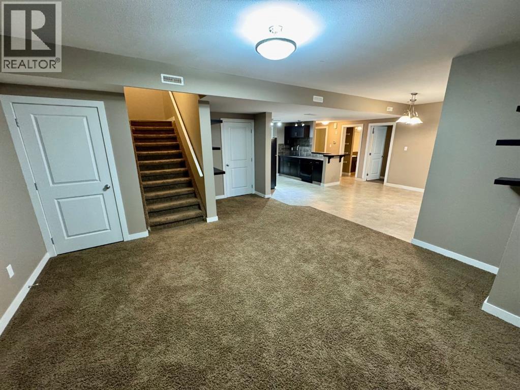 2, 189 Silkstone Road W, Lethbridge, Alberta  T1J 4J9 - Photo 4 - A2273425