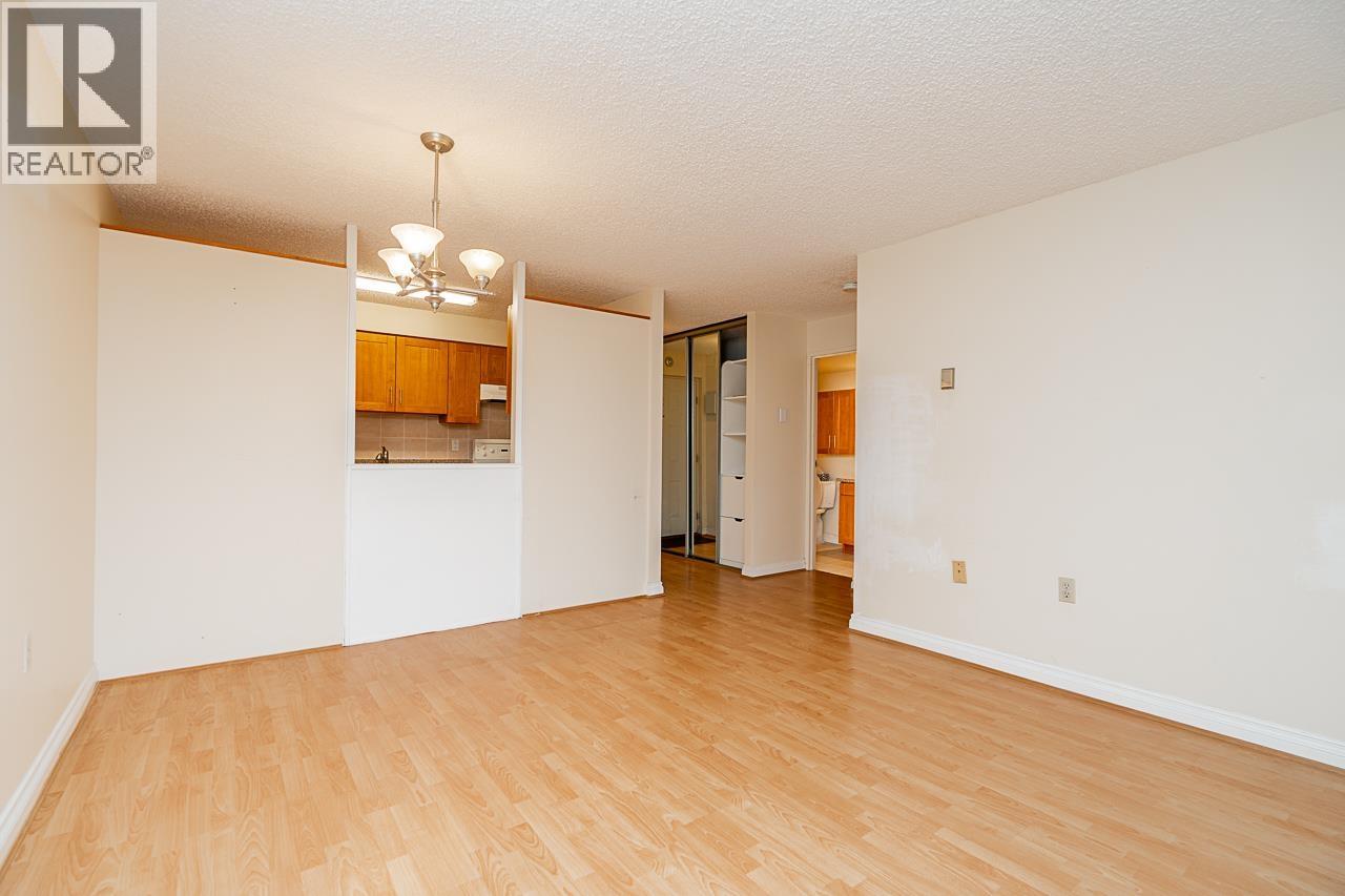 1001 6611 Minoru Boulevard, Richmond, British Columbia  V6Y 1Y9 - Photo 9 - R3071273