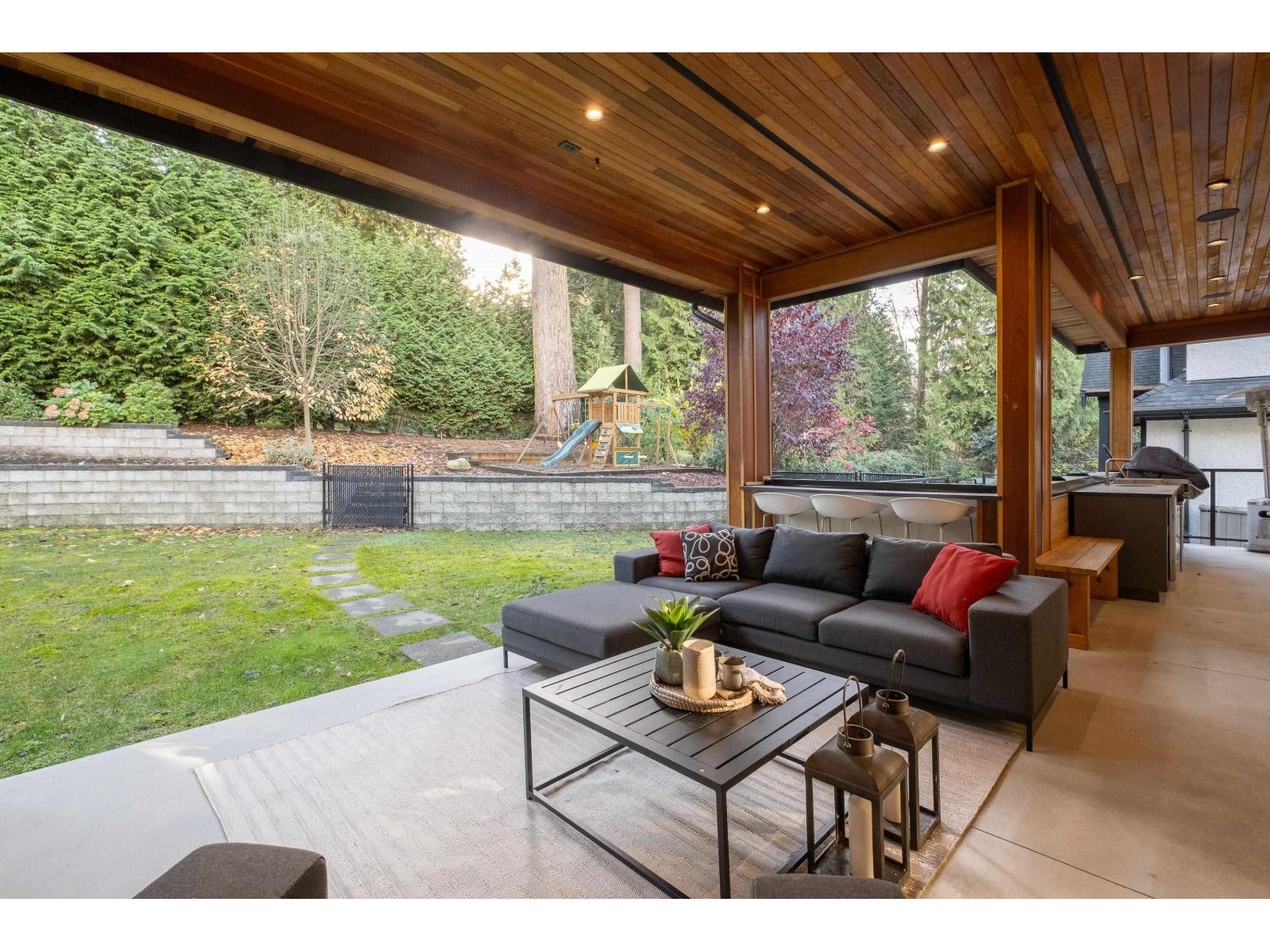 16690 Mcnair Drive, Surrey, British Columbia V3Z 0P9 - Photo 38 - R3071282