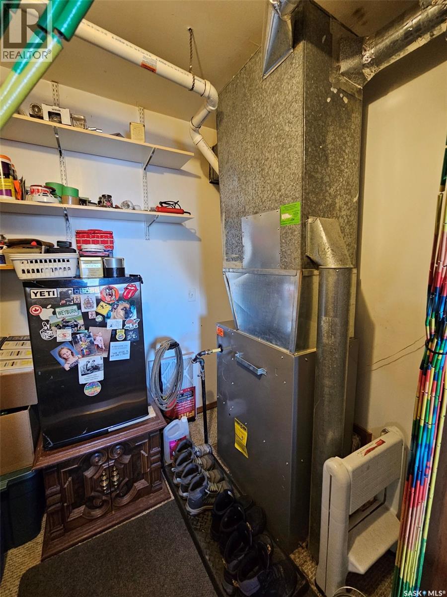 108 1st Street W, Carlyle, Saskatchewan  S0C 0R0 - Photo 11 - SK025053