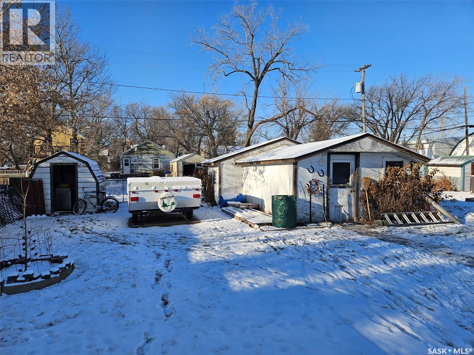 108 1st Street W, Carlyle, Saskatchewan  S0C 0R0 - Photo 4 - SK025053