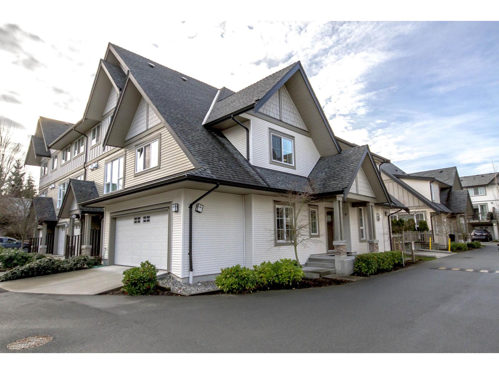 203 2501 161 A STREET, Surrey, British Columbia