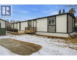 18 Parkland Acres Parkland Trailer Park