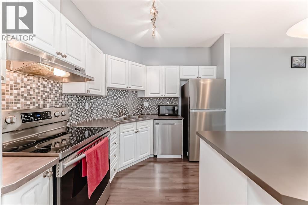 209, 1000 Applevillage Court Se, Calgary, Alberta  T2A 7Z4 - Photo 9 - A2273482