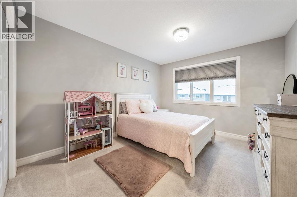 135 Belgian Crescent, Cochrane, Alberta  T4C 2C4 - Photo 23 - A2272475