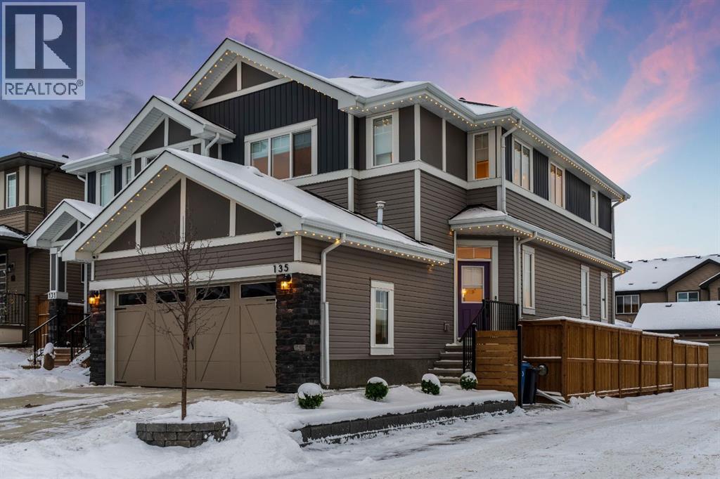 135 Belgian Crescent, Cochrane, Alberta  T4C 2C4 - Photo 1 - A2272475