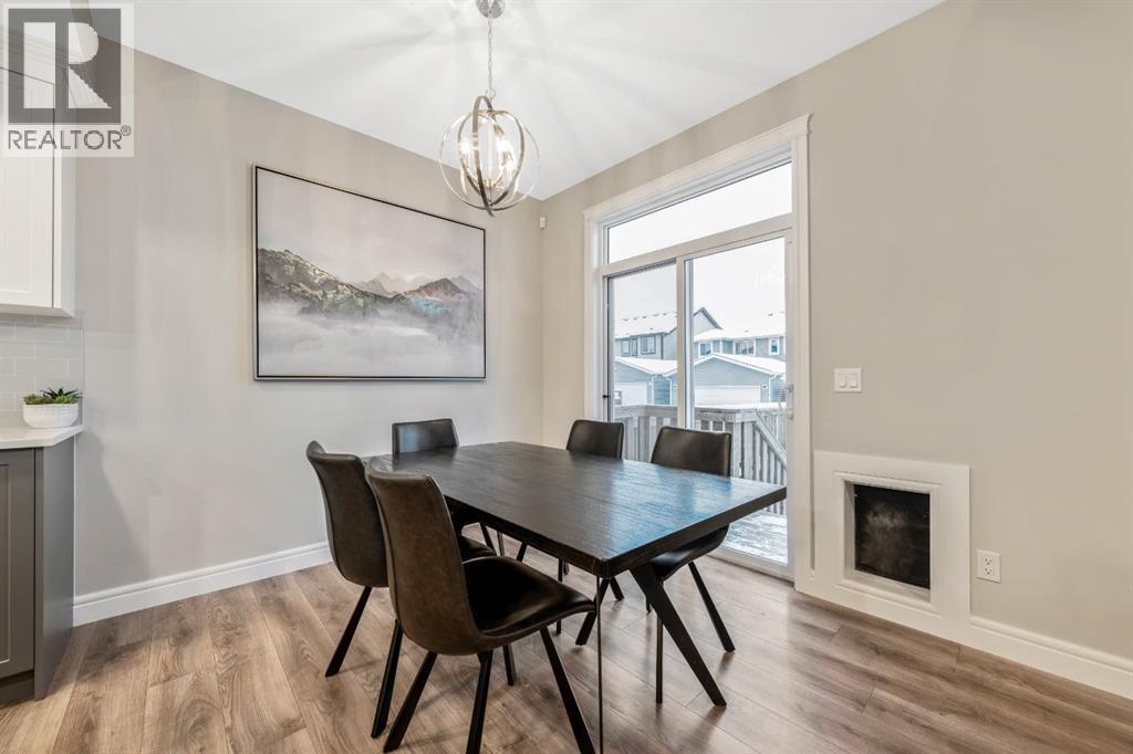 135 Belgian Crescent, Cochrane, Alberta  T4C 2C4 - Photo 11 - A2272475