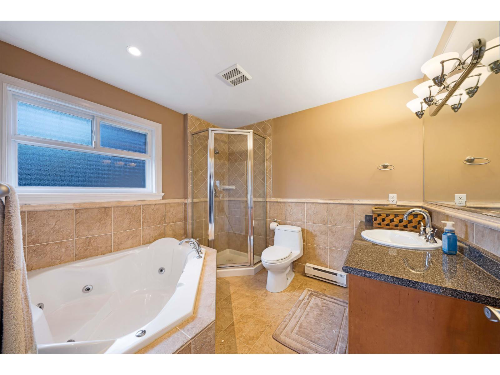 17015 86a Avenue, Surrey, British Columbia  V3X 3J1 - Photo 27 - R3071318