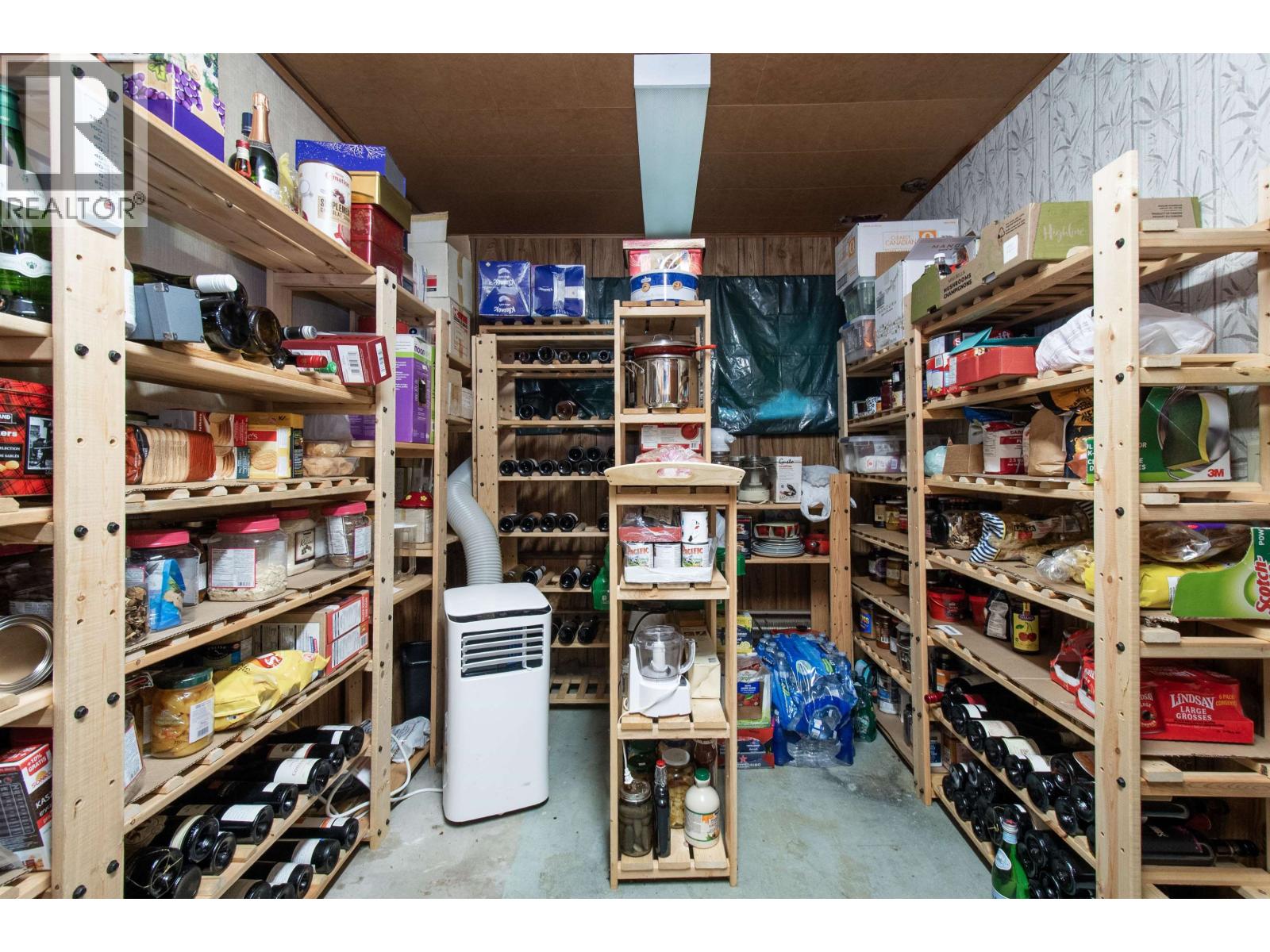 3875 Regent Avenue, North Vancouver, British Columbia  V7N 2C3 - Photo 24 - R3042580