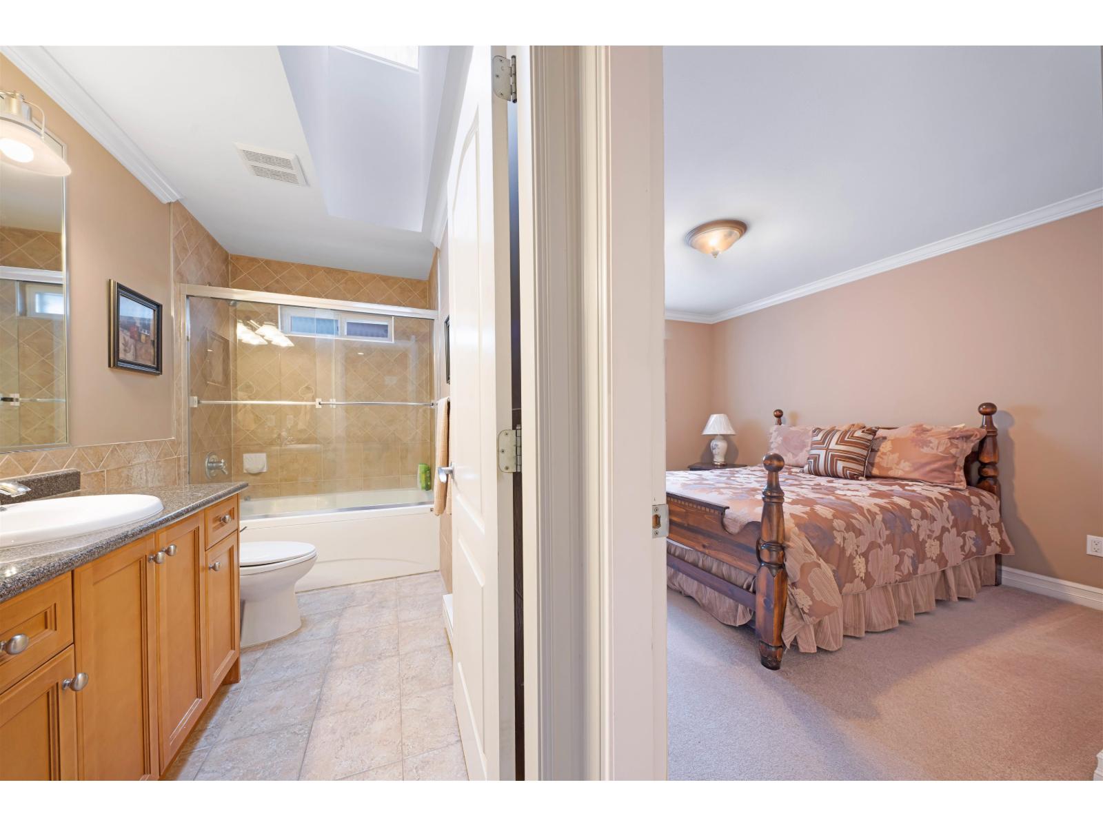 17015 86a Avenue, Surrey, British Columbia  V3X 3J1 - Photo 36 - R3071318