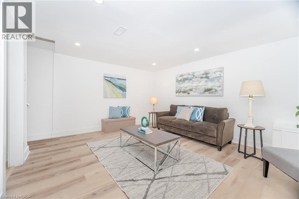 26 Graywood Road, Hamilton, Ontario  L9C 6K4 - Photo 21 - 40791683