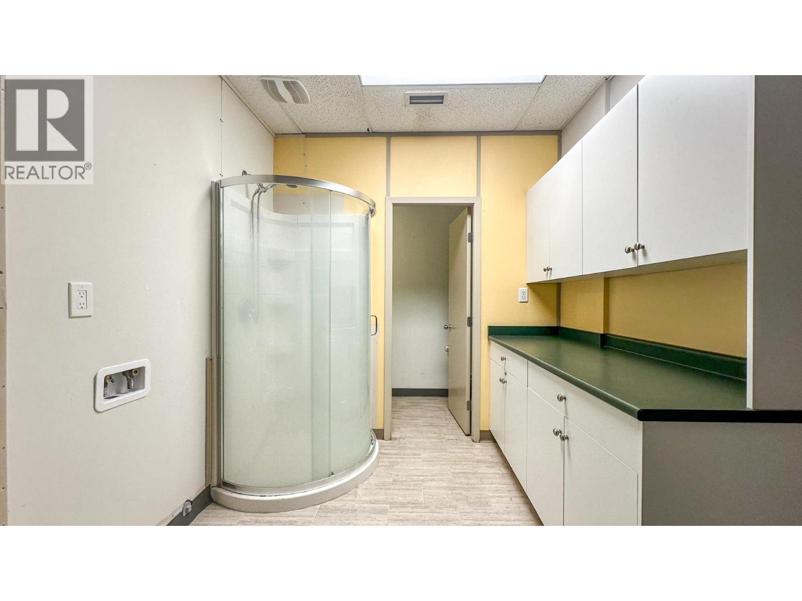 200 Dougall Road N Unit# 102B Kelowna Photo 12