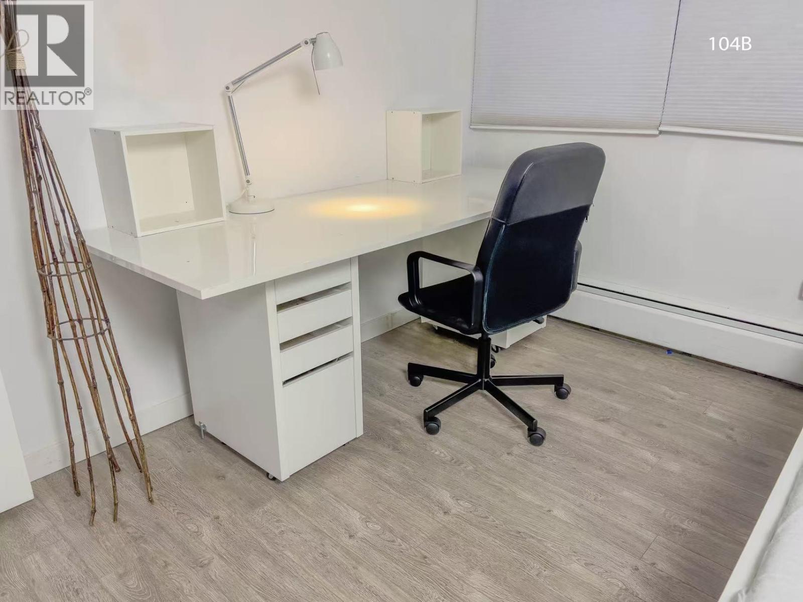 104 5340 Hastings Street, Burnaby, British Columbia  V5B 1R1 - Photo 3 - R3071149