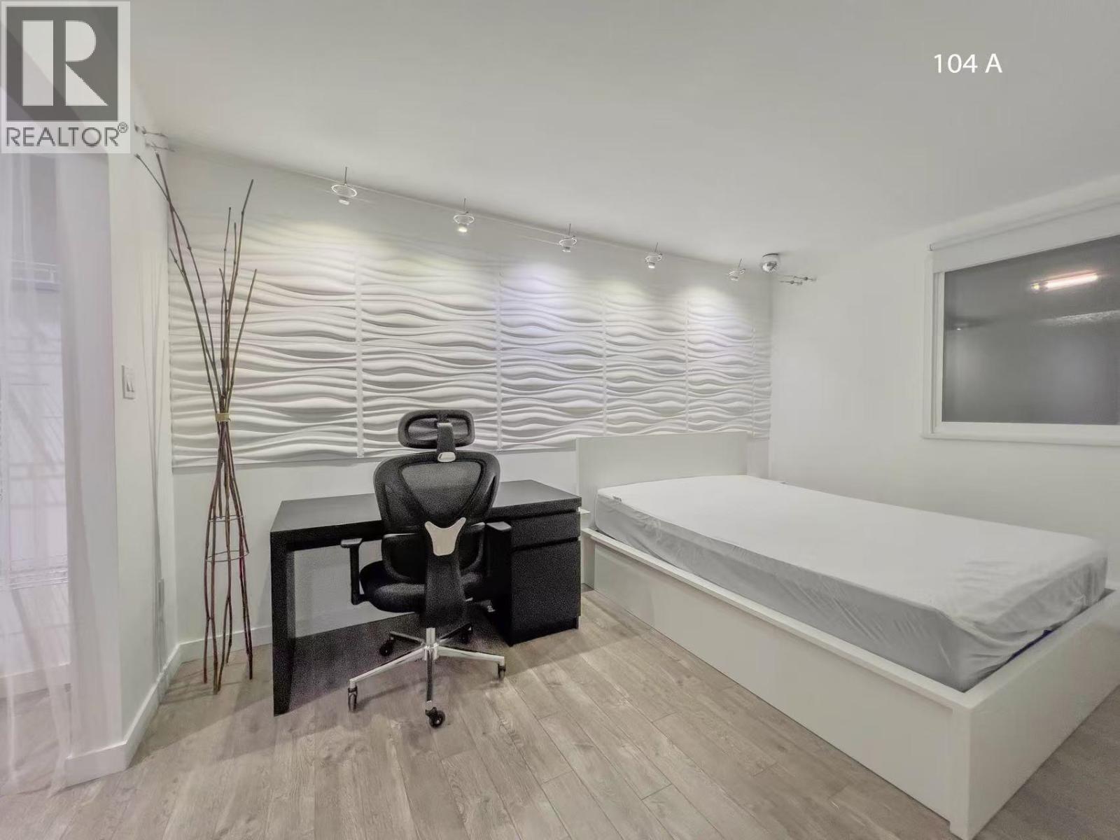 104 5340 Hastings Street, Burnaby, British Columbia  V5B 1R1 - Photo 9 - R3071149