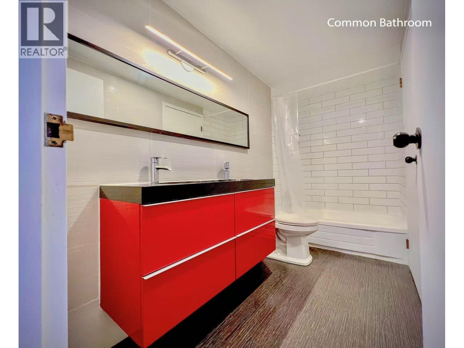 104 5340 Hastings Street, Burnaby, British Columbia  V5B 1R1 - Photo 10 - R3071149