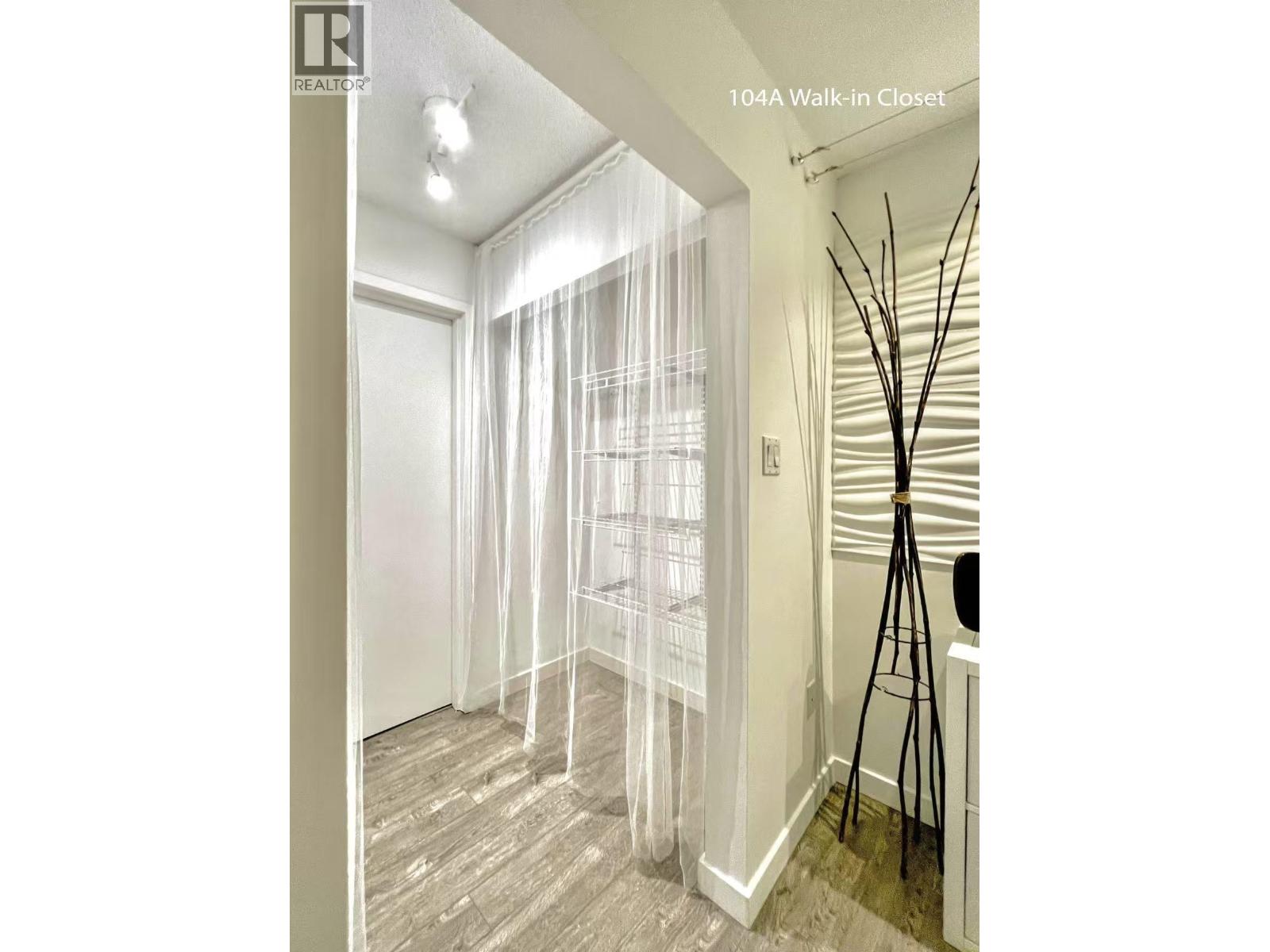 104 5340 Hastings Street, Burnaby, British Columbia  V5B 1R1 - Photo 6 - R3071149