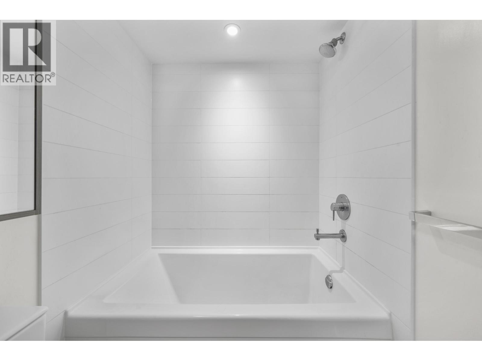 910 5470 Ormidale Street, Vancouver, British Columbia  V5R 0G6 - Photo 18 - R3071327