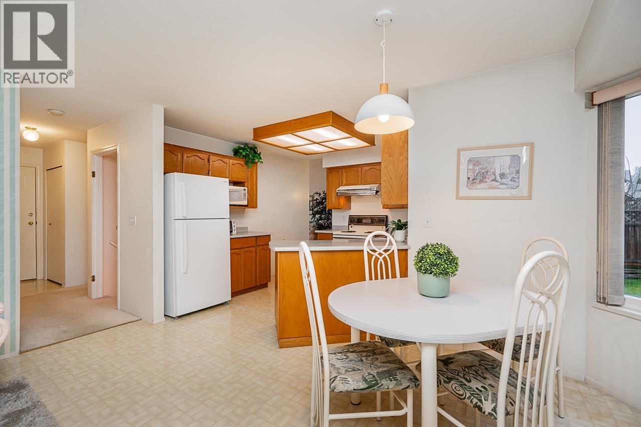 2419 Mariana Place, Coquitlam, British Columbia  V3K 6R3 - Photo 15 - R3071328