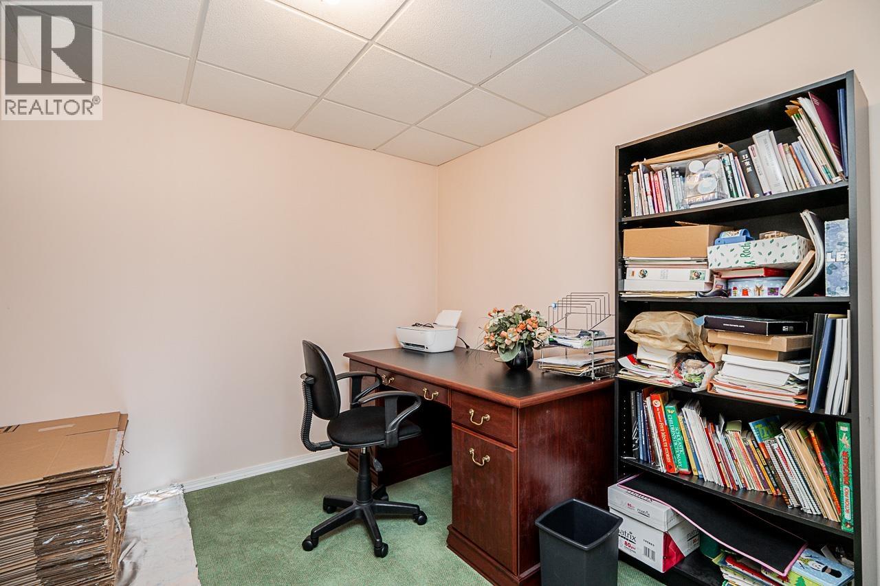 2419 Mariana Place, Coquitlam, British Columbia  V3K 6R3 - Photo 31 - R3071328