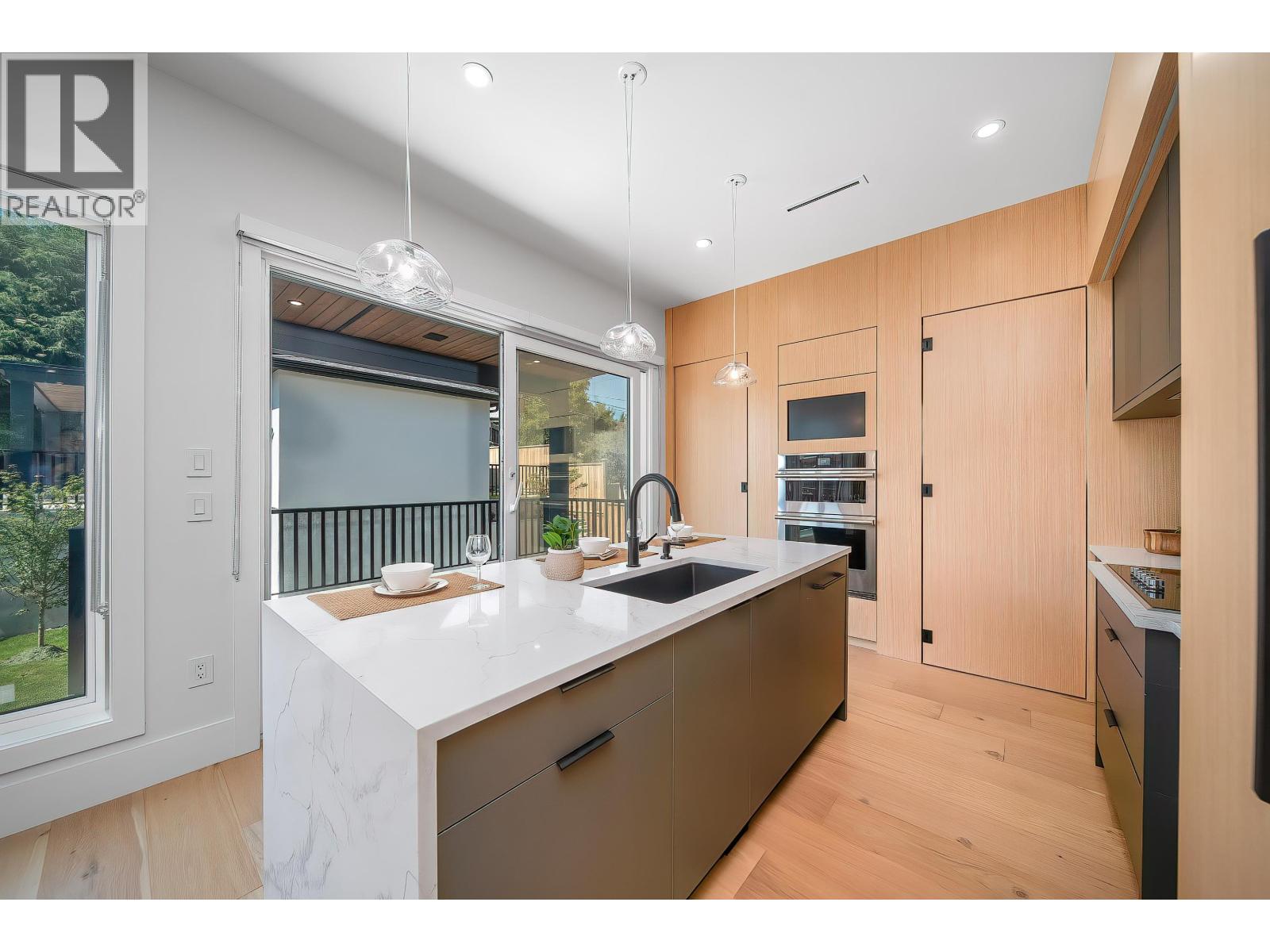 827 Chestnut Street, New Westminster, British Columbia  V3L 4N3 - Photo 16 - R3071334