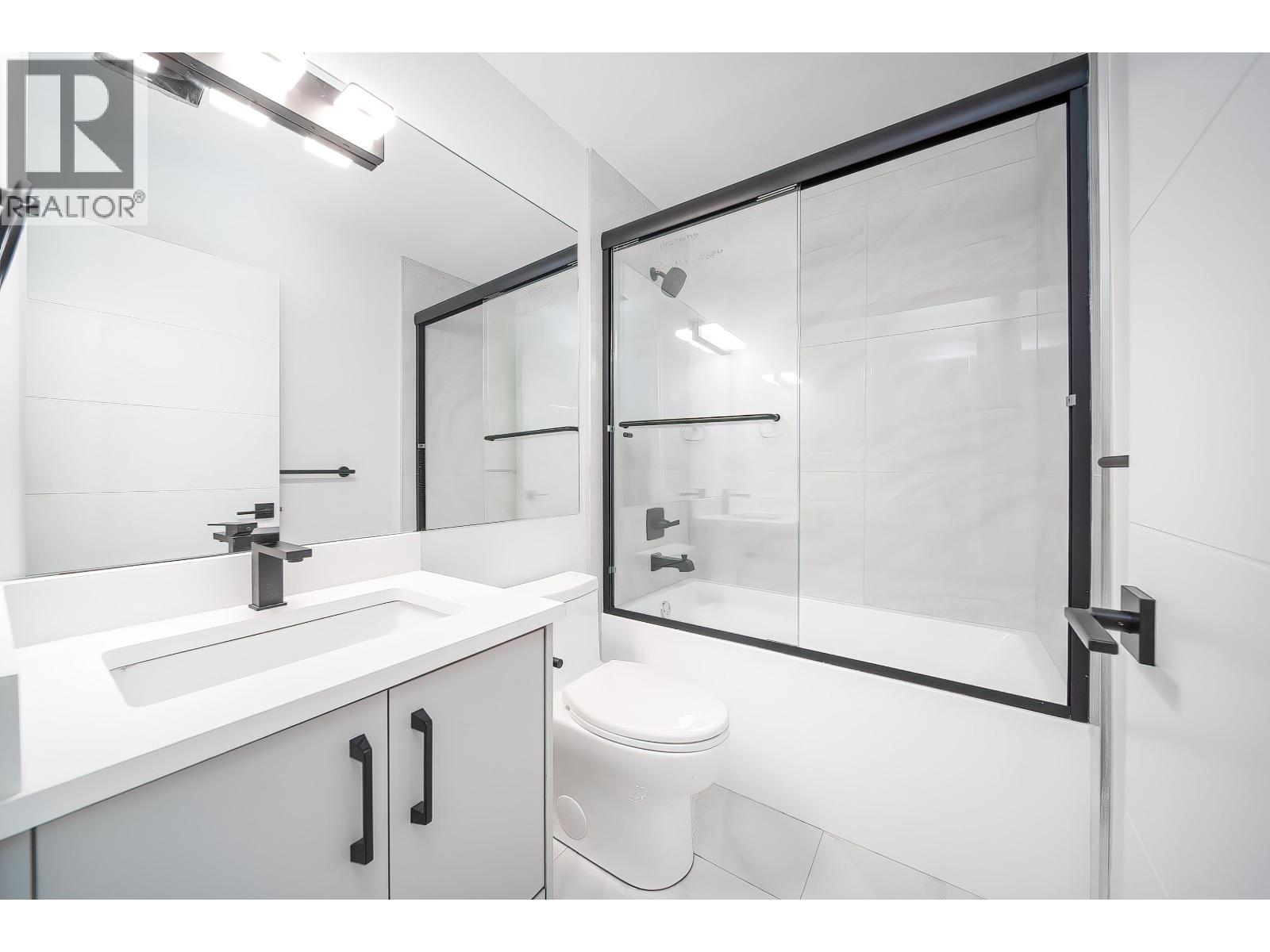 827 Chestnut Street, New Westminster, British Columbia  V3L 4N3 - Photo 36 - R3071334