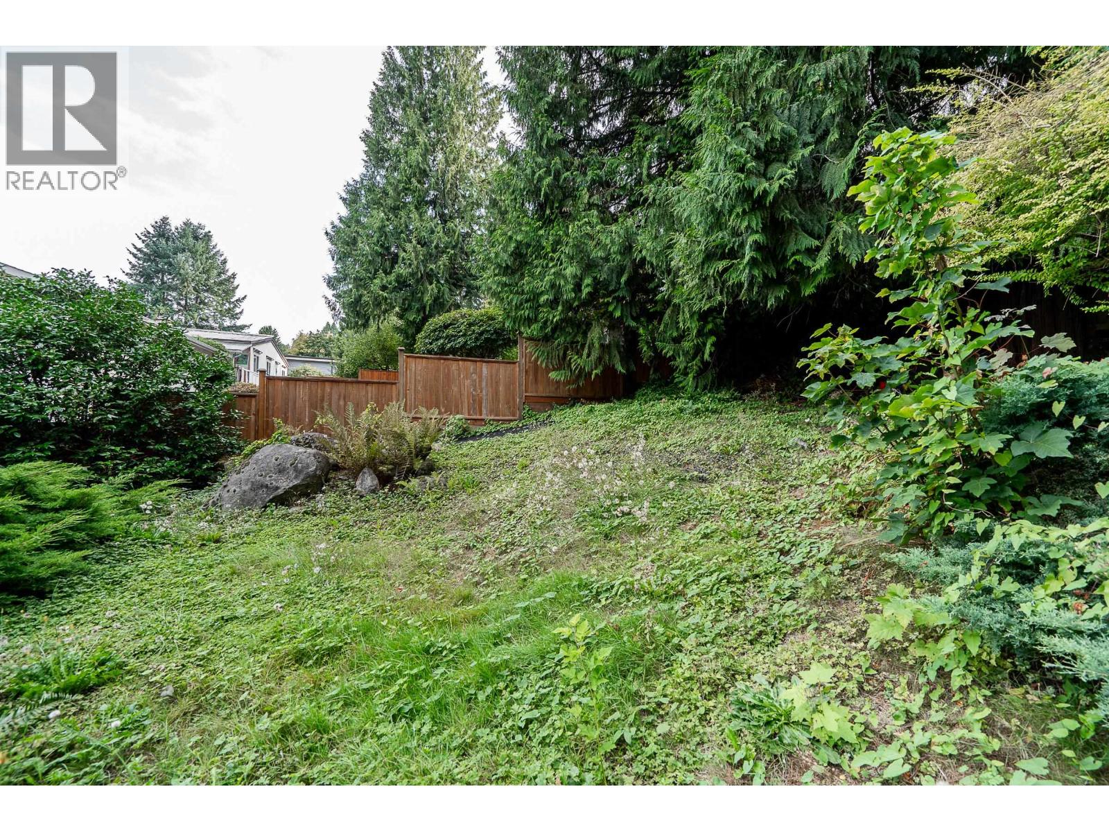 992 Saddle Street, Coquitlam, British Columbia  V3C 3N5 - Photo 23 - R3071339