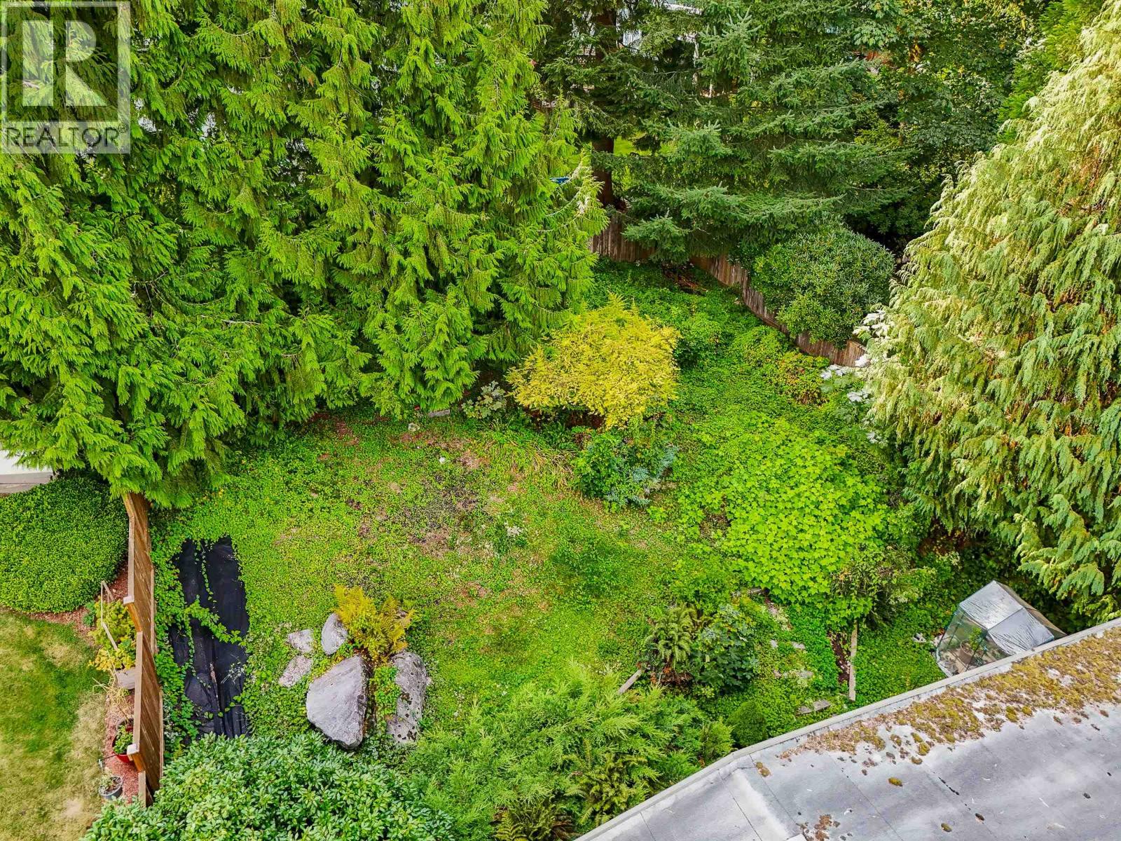 992 Saddle Street, Coquitlam, British Columbia  V3C 3N5 - Photo 30 - R3071339