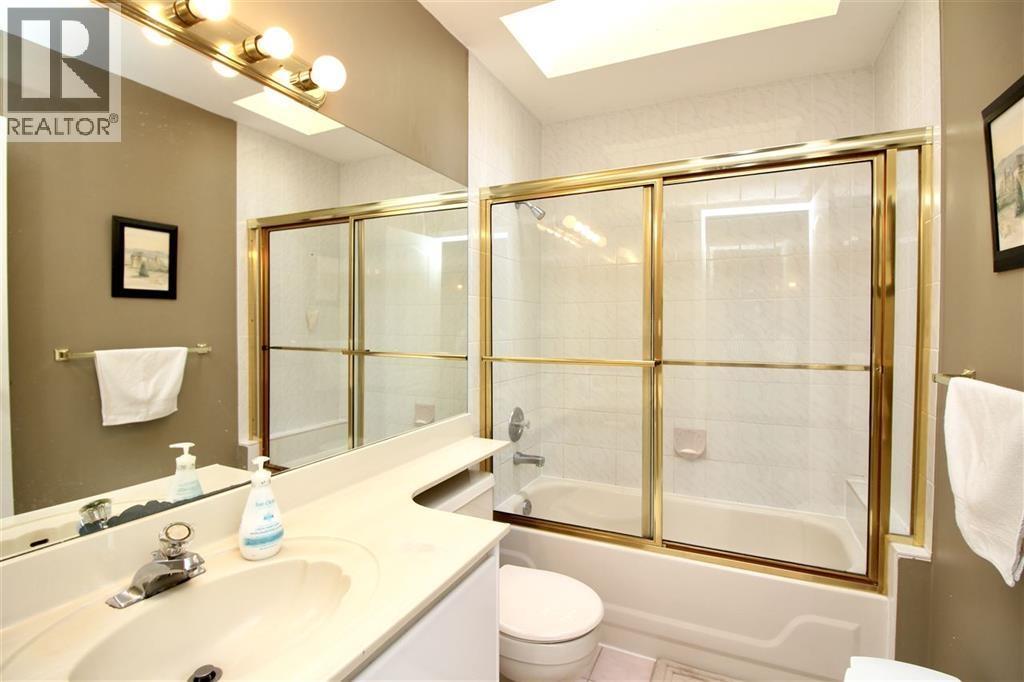 6628 Kitchener Street, Burnaby, British Columbia  V5B 2J6 - Photo 17 - R3071340