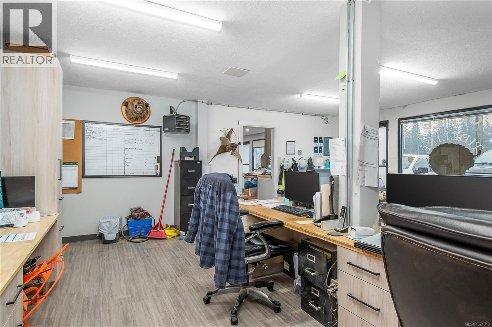 J, K, L, M 1580 Willow St, Campbell River, British Columbia  V9W 3M7 - Photo 11 - 1021318