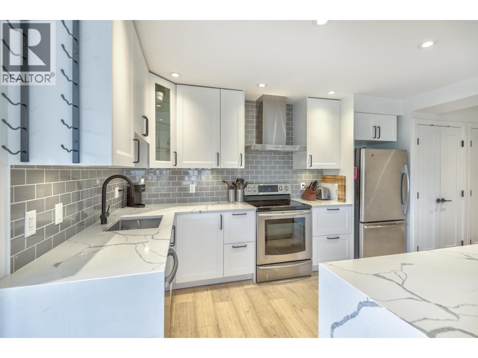 304 1665 Arbutus Street, Vancouver, British Columbia  V6J 3X3 - Photo 13 - R3055654