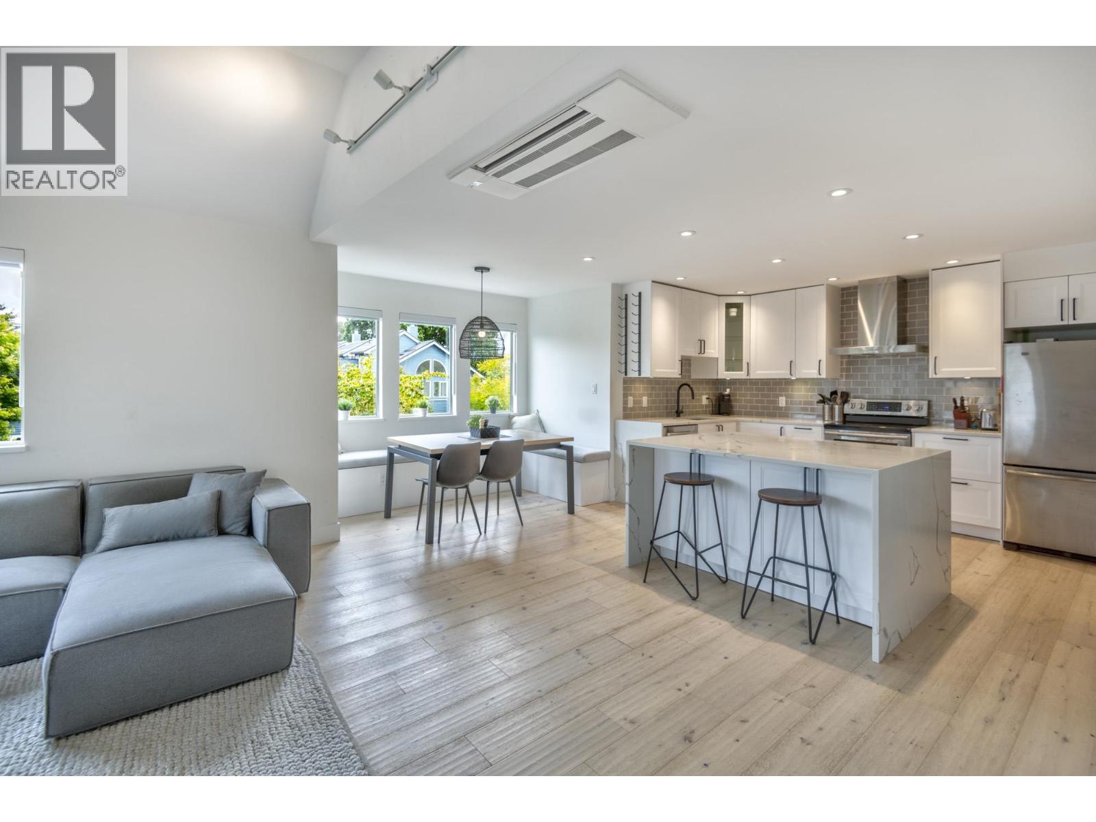 304 1665 Arbutus Street, Vancouver, British Columbia  V6J 3X3 - Photo 9 - R3055654