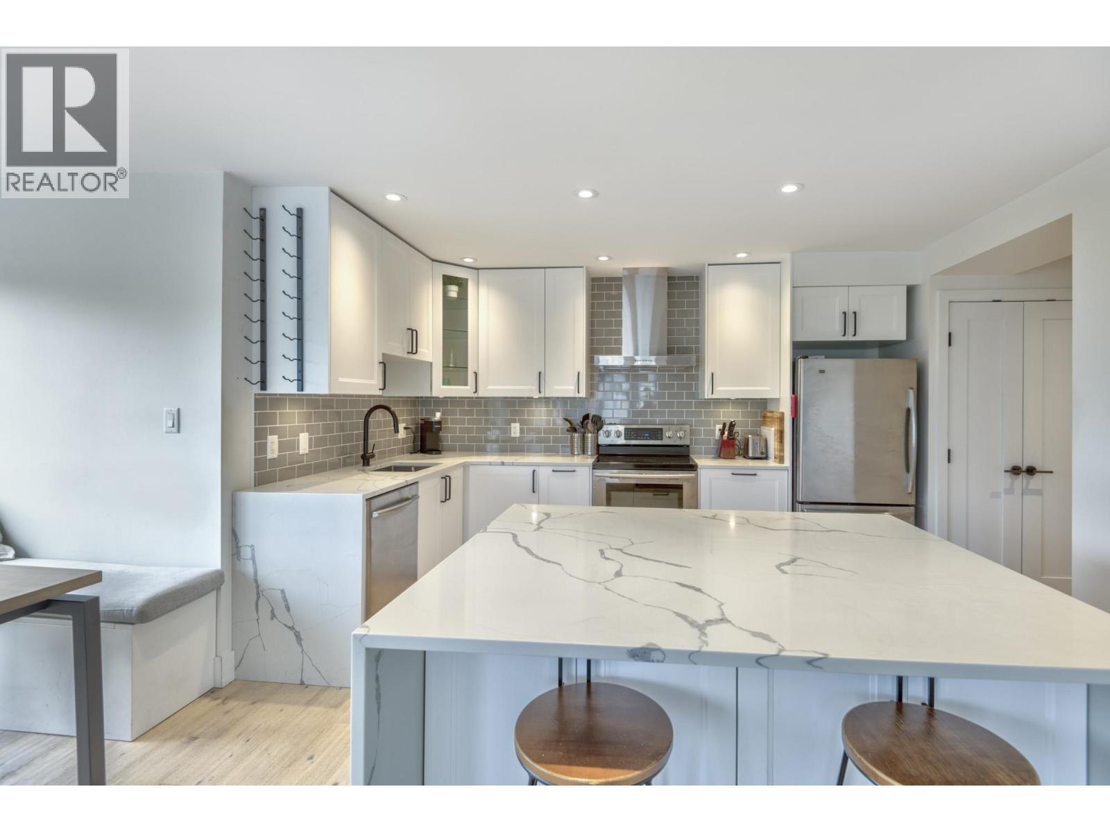 304 1665 Arbutus Street, Vancouver, British Columbia  V6J 3X3 - Photo 12 - R3055654