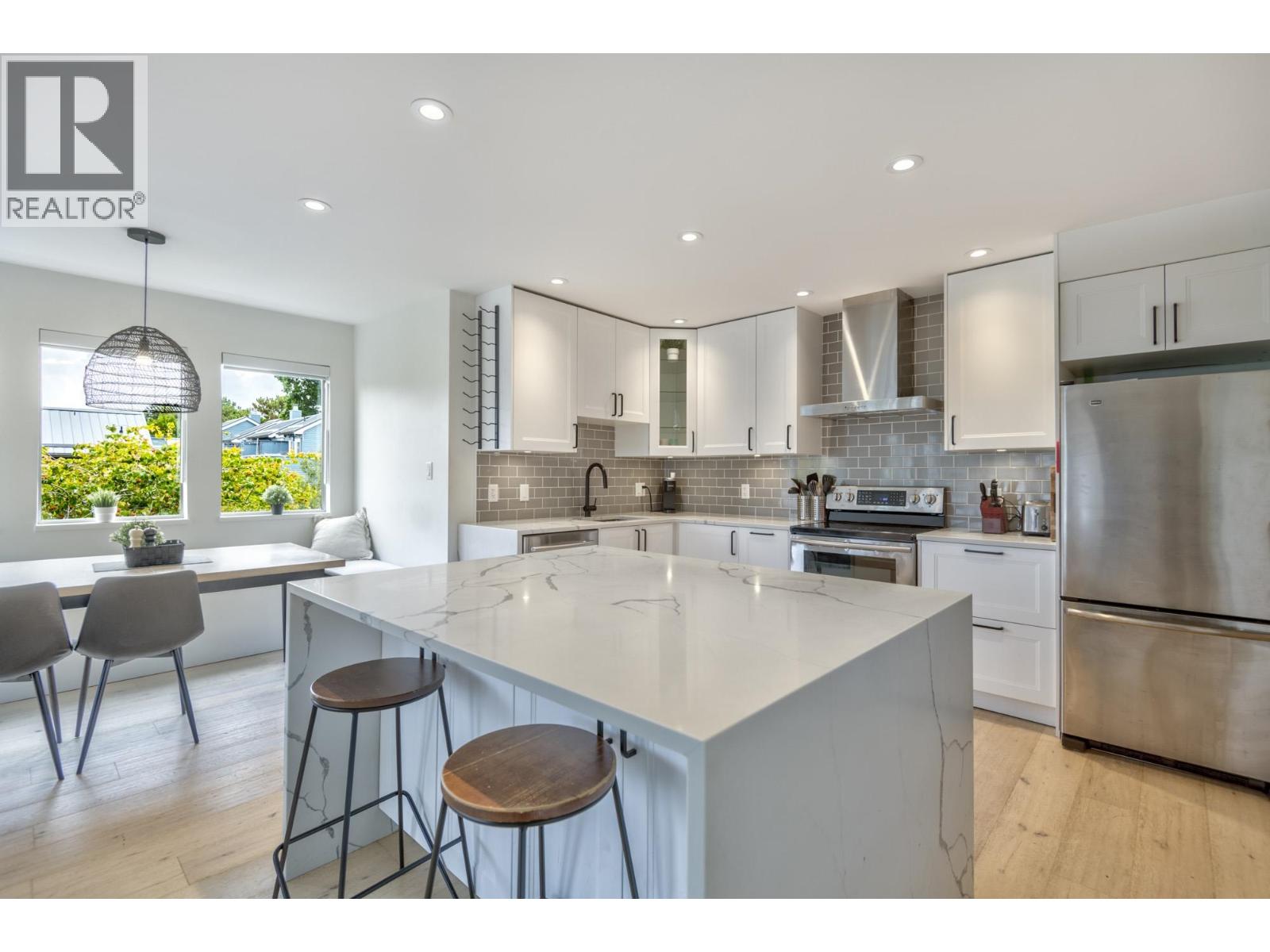 304 1665 Arbutus Street, Vancouver, British Columbia  V6J 3X3 - Photo 11 - R3055654