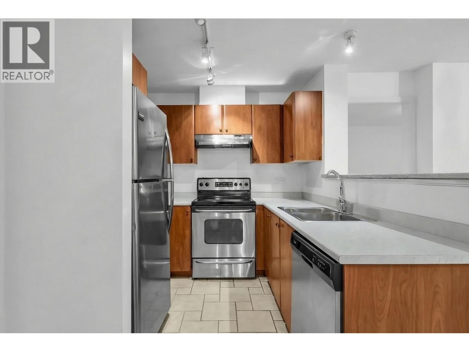 302 6508 Denbigh Avenue, Burnaby, British Columbia  V5H 4W6 - Photo 29 - R3064024