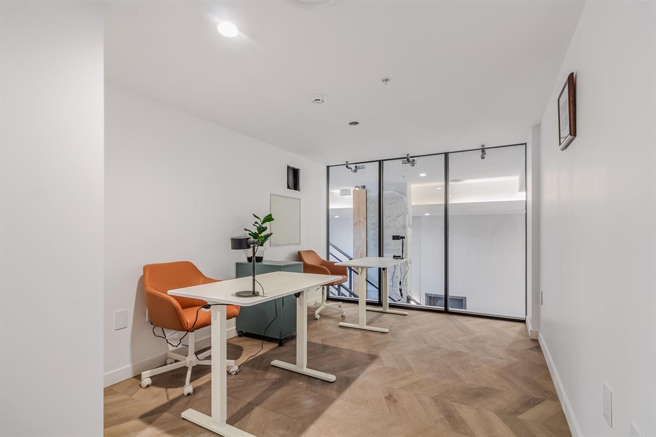 701 10333 133 Street, Surrey, British Columbia  V3T 0V1 - Photo 35 - R3071354