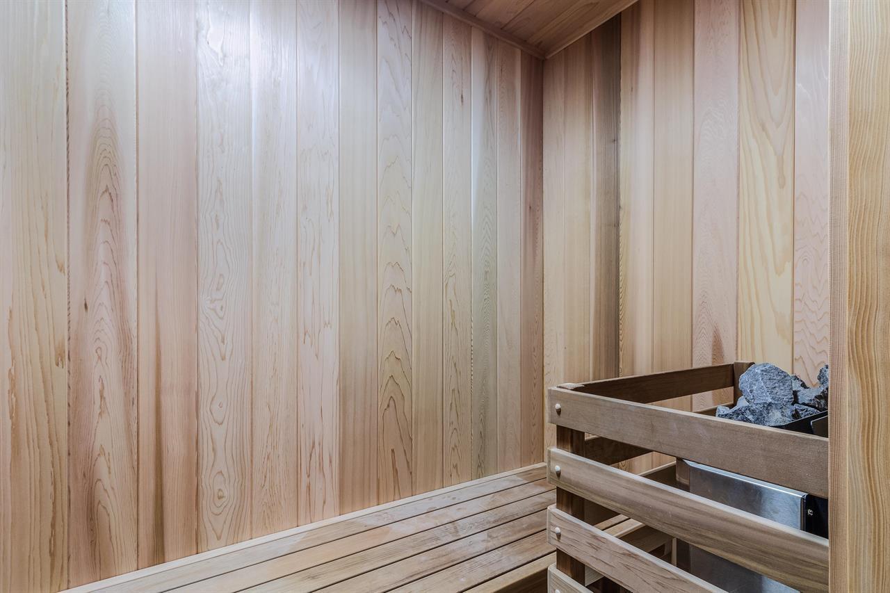 701 10333 133 Street, Surrey, British Columbia  V3T 0V1 - Photo 23 - R3071354